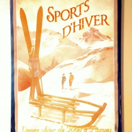 アパート Duplex De 65 M² A L'esprit ラ・ブルブール